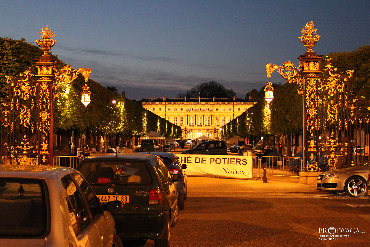 Nancy by night